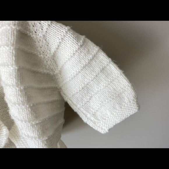 Hand Knit Hoodie - Picture 2 of 4